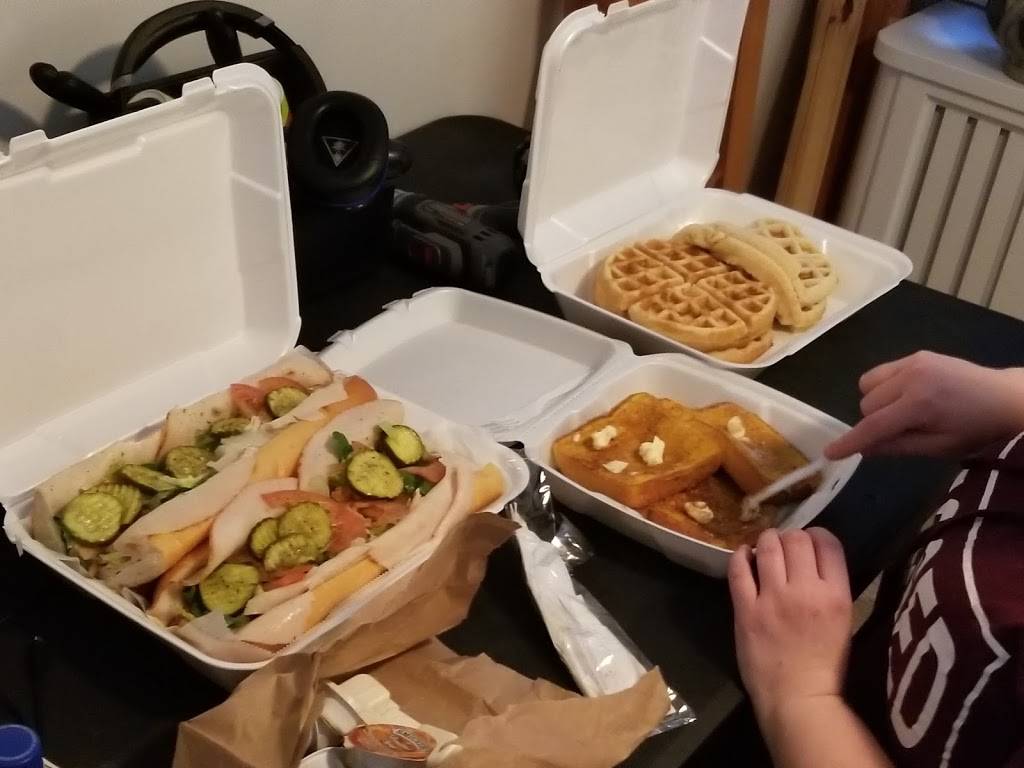 Petes Pizza | restaurant | 5536 Torresdale Ave, Philadelphia, PA 19124, USA | 2155355555 OR +1 215-535-5555