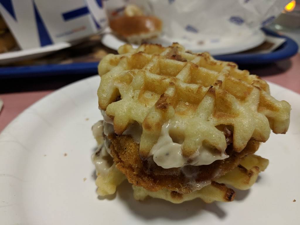 White Castle | restaurant | 5440 E 82nd St, Indianapolis, IN 46250, USA | 3178495929 OR +1 317-849-5929