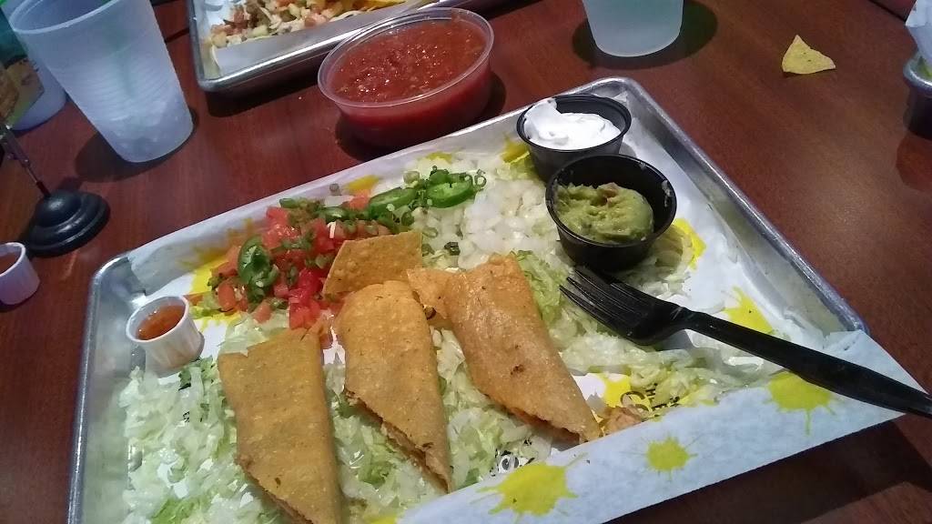 Tijuana Flats | restaurant | 13100 Seminole Blvd #105, Largo, FL 33778, USA | 7274370919 OR +1 727-437-0919
