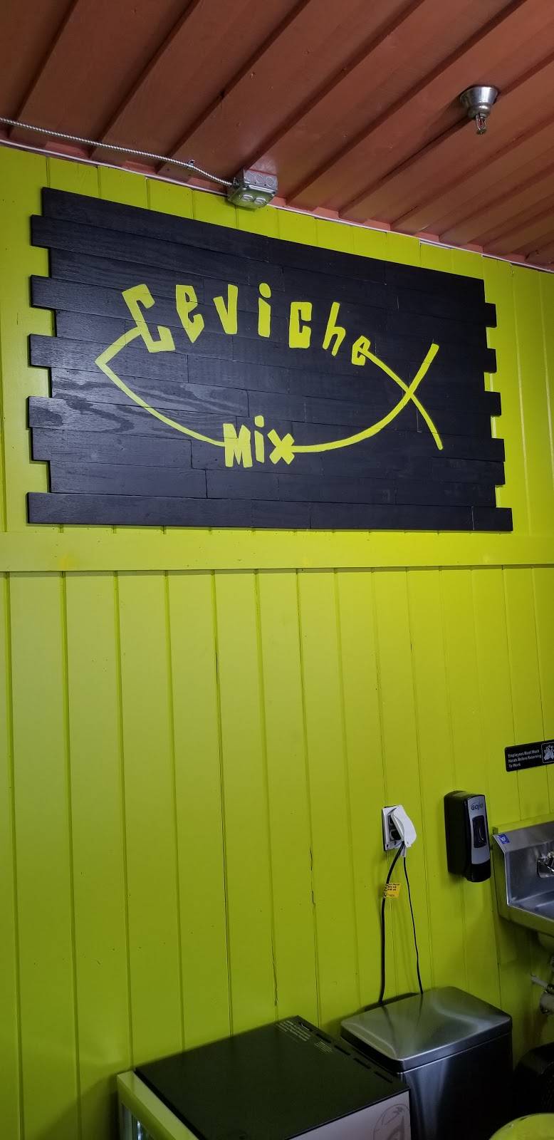 Ceviche mix | restaurant | 100 E 4th Ave, Mt Dora, FL 32757, USA | 4079240848 OR +1 407-924-0848