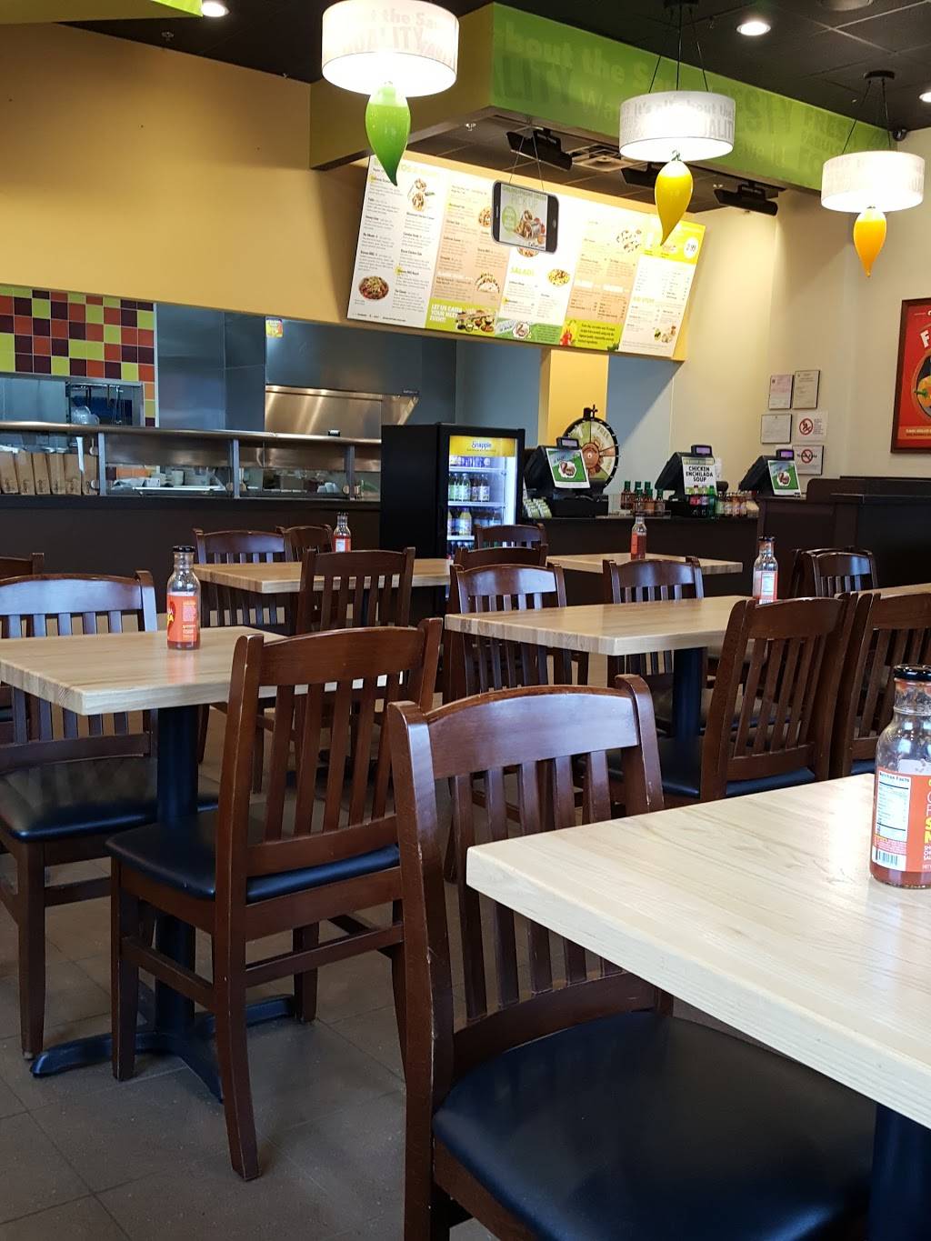 California Tortilla | restaurant | 12211 Darnestown Rd, Gaithersburg, MD 20878, USA | 3013308214 OR +1 301-330-8214