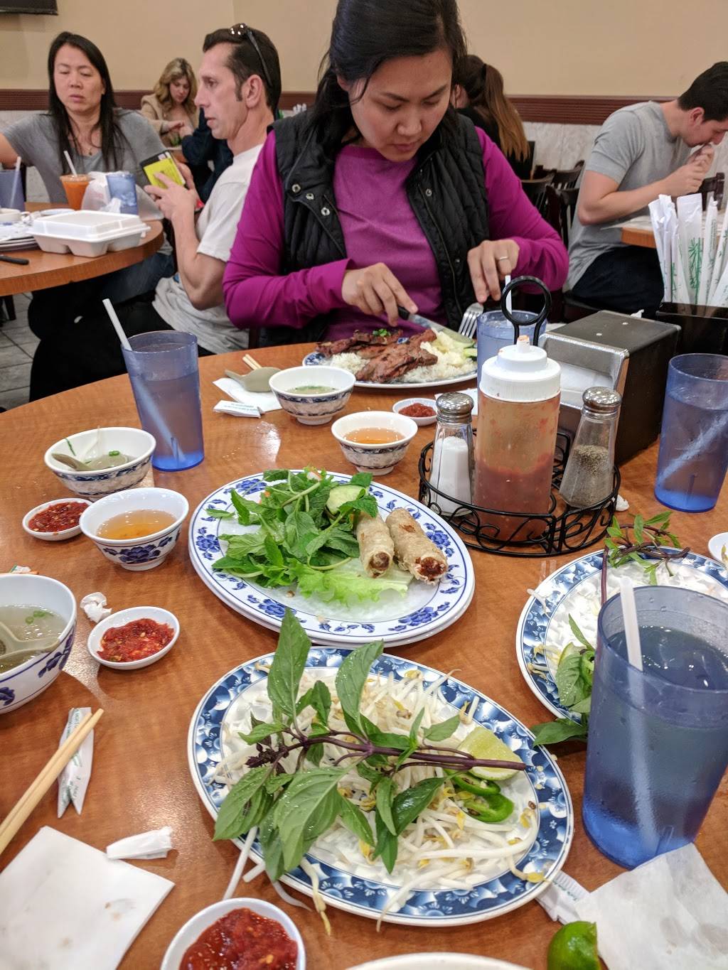 Pho So 1 | restaurant | 6450 Sepulveda Blvd, Van Nuys, CA 91411, USA | 8189896377 OR +1 818-989-6377