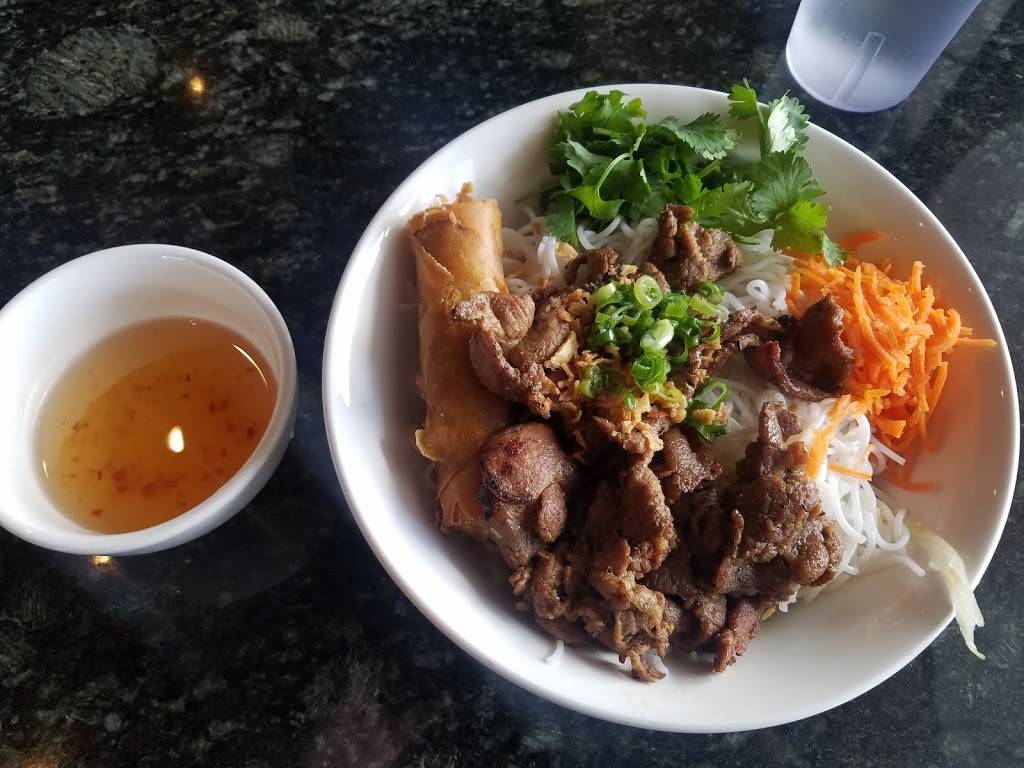 Phở Huy Restaurant | restaurant | 2420 Gessner Rd, Houston, TX 77080, USA | 7138272899 OR +1 713-827-2899