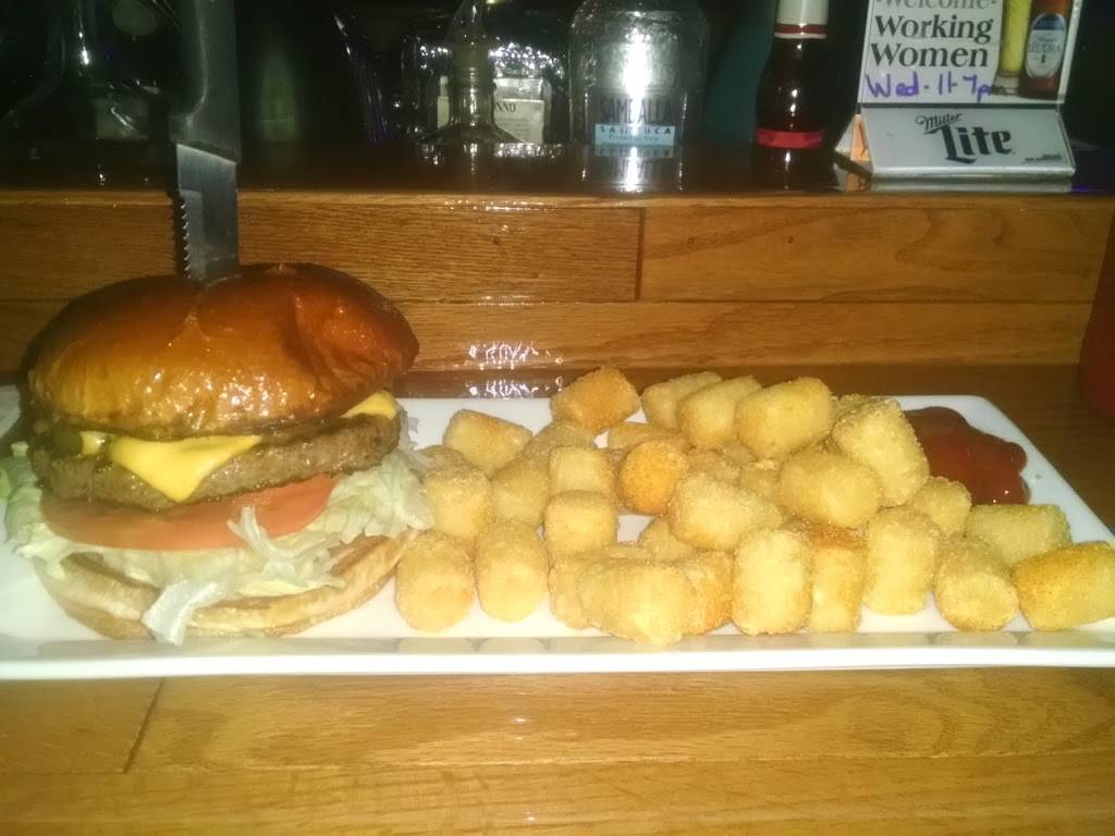 Crystal Bar & Grill | restaurant | 8051 N Middlebelt Rd, Westland, MI 48185, USA | 7344692494 OR +1 734-469-2494