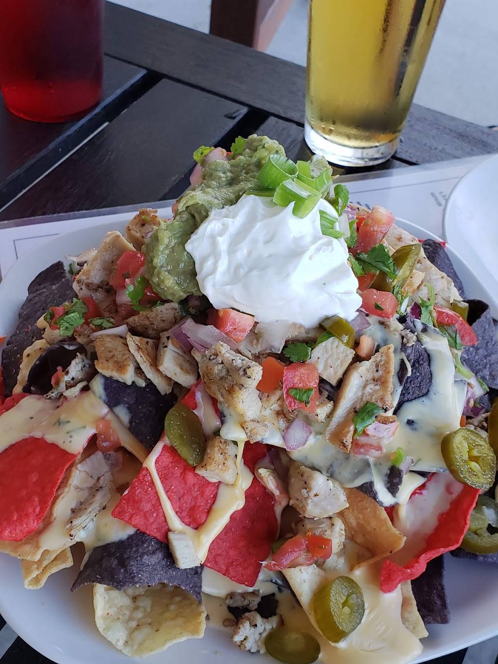 Da-Fan Club Bar & Grill | restaurant | 15609 Ronald Reagan Blvd a100, Leander, TX 78641, USA | 7378083804 OR +1 737-808-3804