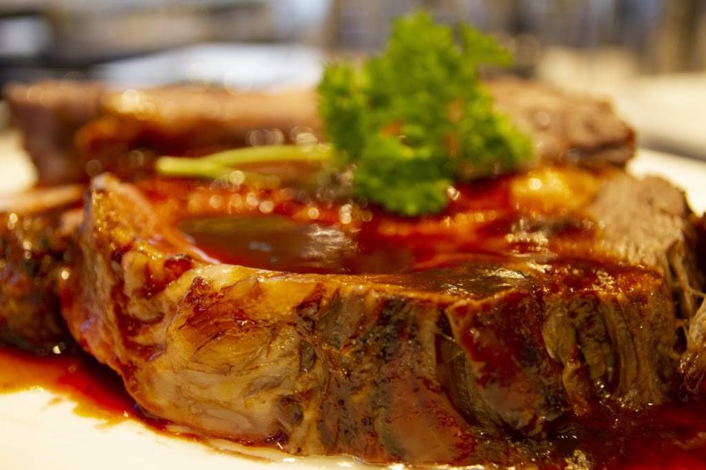 Terrys Cut Steakhouse | restaurant | 300c Fourth Ave Unit #9, St. Catharines, ON L2S 0E6, Canada | 9057041618 OR +1 905-704-1618