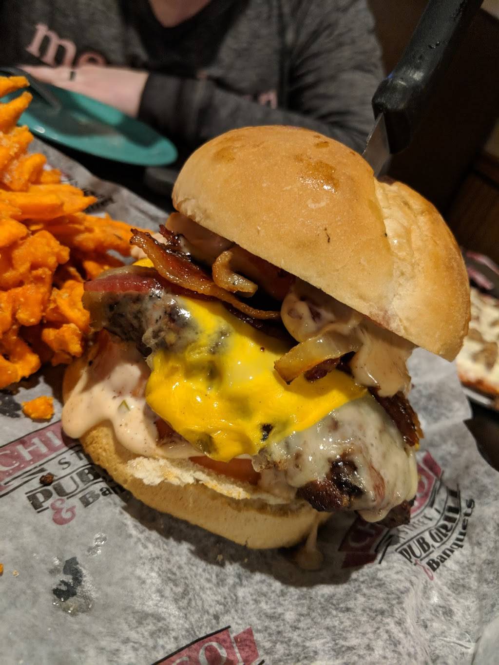 Chicago Street Pub Grill & Banquets | restaurant | 1950 Dickinson Rd, De Pere, WI 54115, USA | 9203364900 OR +1 920-336-4900