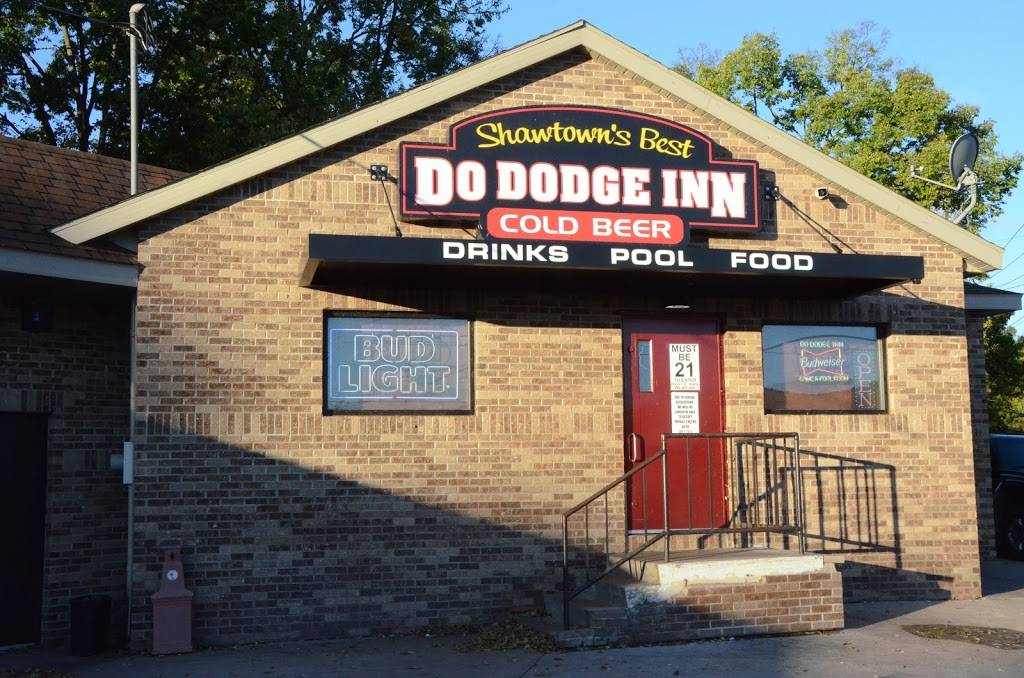 Do-Dodge-Inn | restaurant | 1339 Menomonie St, Eau Claire, WI 54703, USA | 7158329480 OR +1 715-832-9480