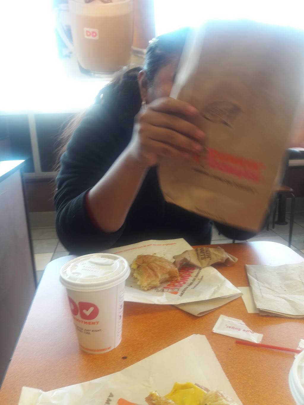 Dunkin | bakery | 35 Medway Rd, Milford, MA 01757, USA | 5084732658 OR +1 508-473-2658