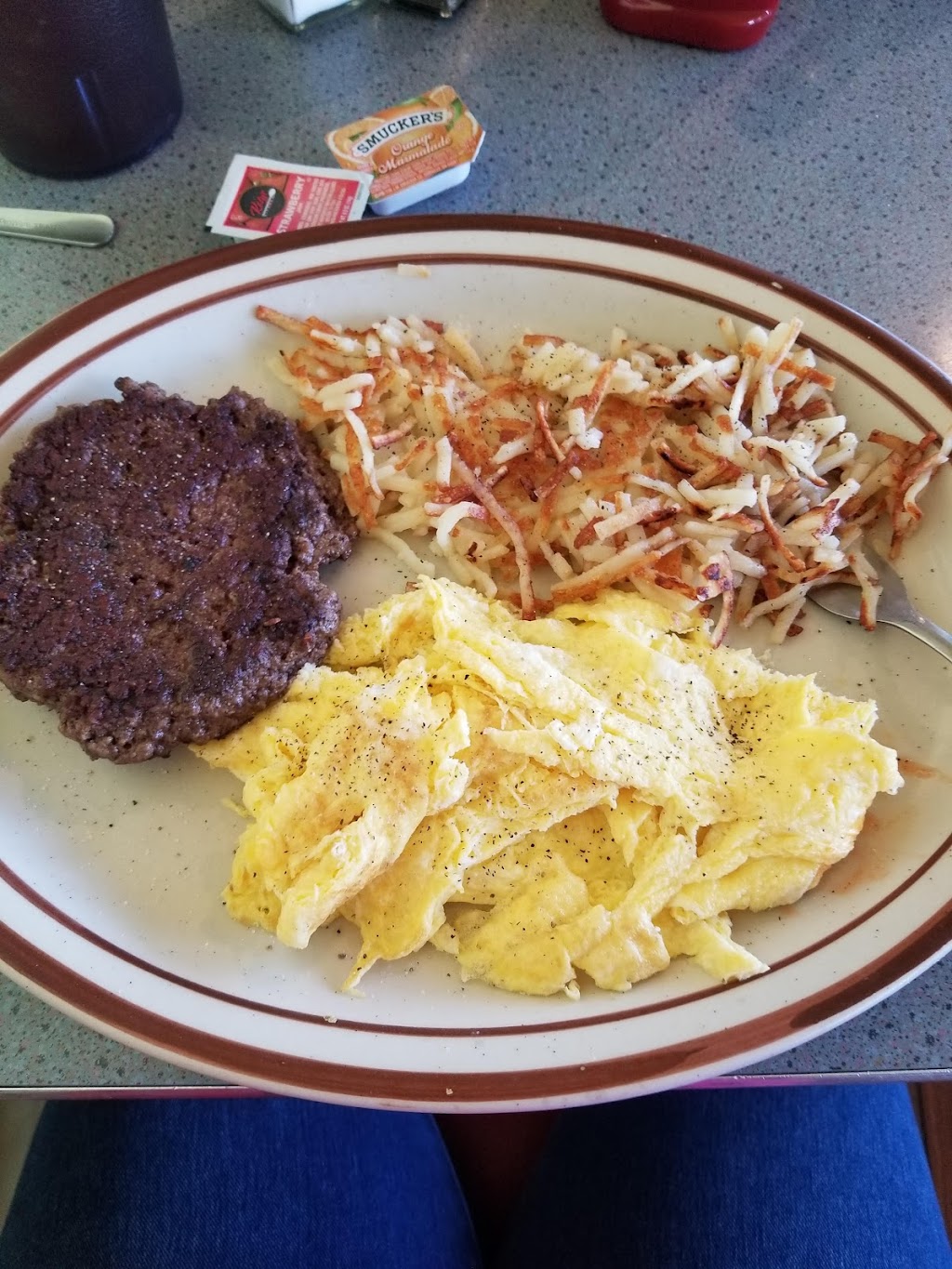 Camaleon Cafe | cafe | 2102 Navajo Blvd, Holbrook, AZ 86025, USA | 9285242446 OR +1 928-524-2446