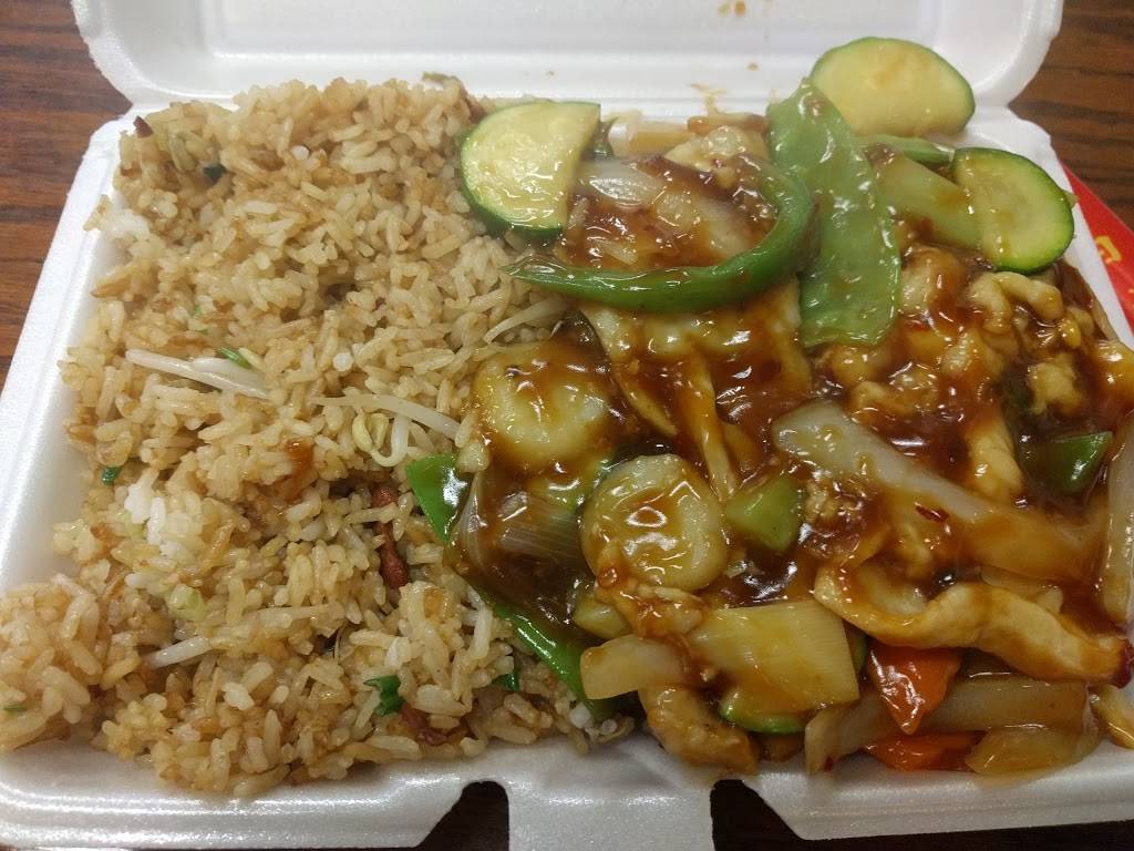 Yums | meal takeaway | 295 NW Commons Loop #109, Lake City, FL 32055, USA | 3867558883 OR +1 386-755-8883