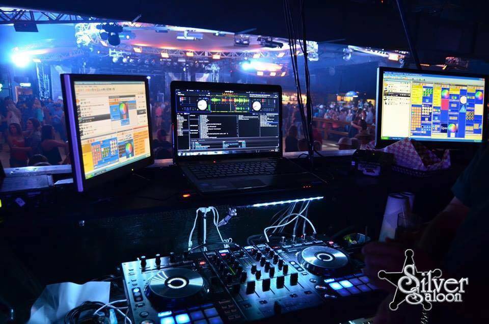 Silver Saloon | night club | 1708 TX-34, Terrell, TX 75160, USA | 9725247111 OR +1 972-524-7111