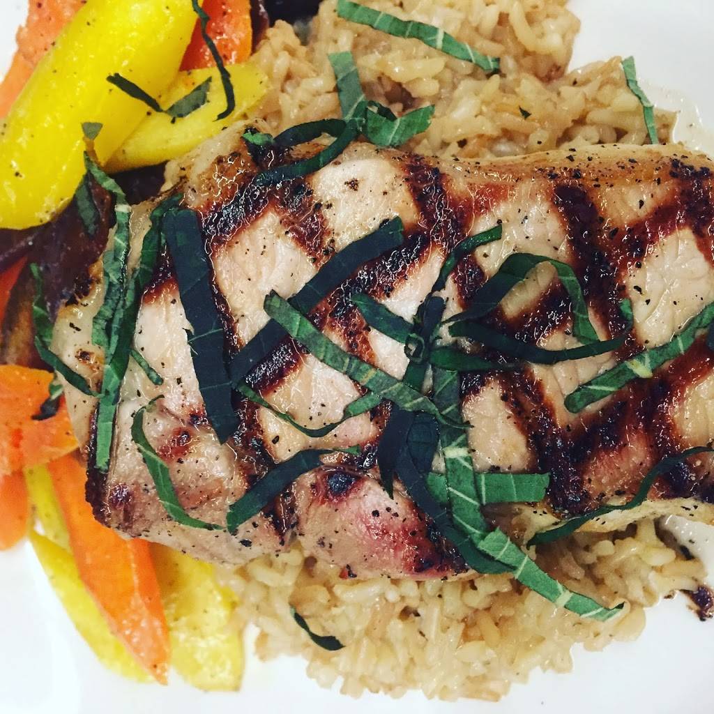 WestWood | restaurant | 825 Commonwealth Ave, West Mifflin, PA 15122, USA | 4124629555 OR +1 412-462-9555