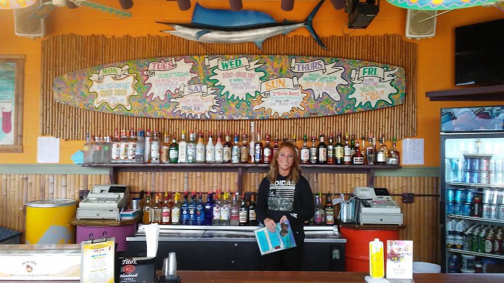 Cabana Sams Sunset Bay Grill | restaurant | 1028 S Shore Dr, Irving, NY 14081, USA | 7169349953 OR +1 716-934-9953