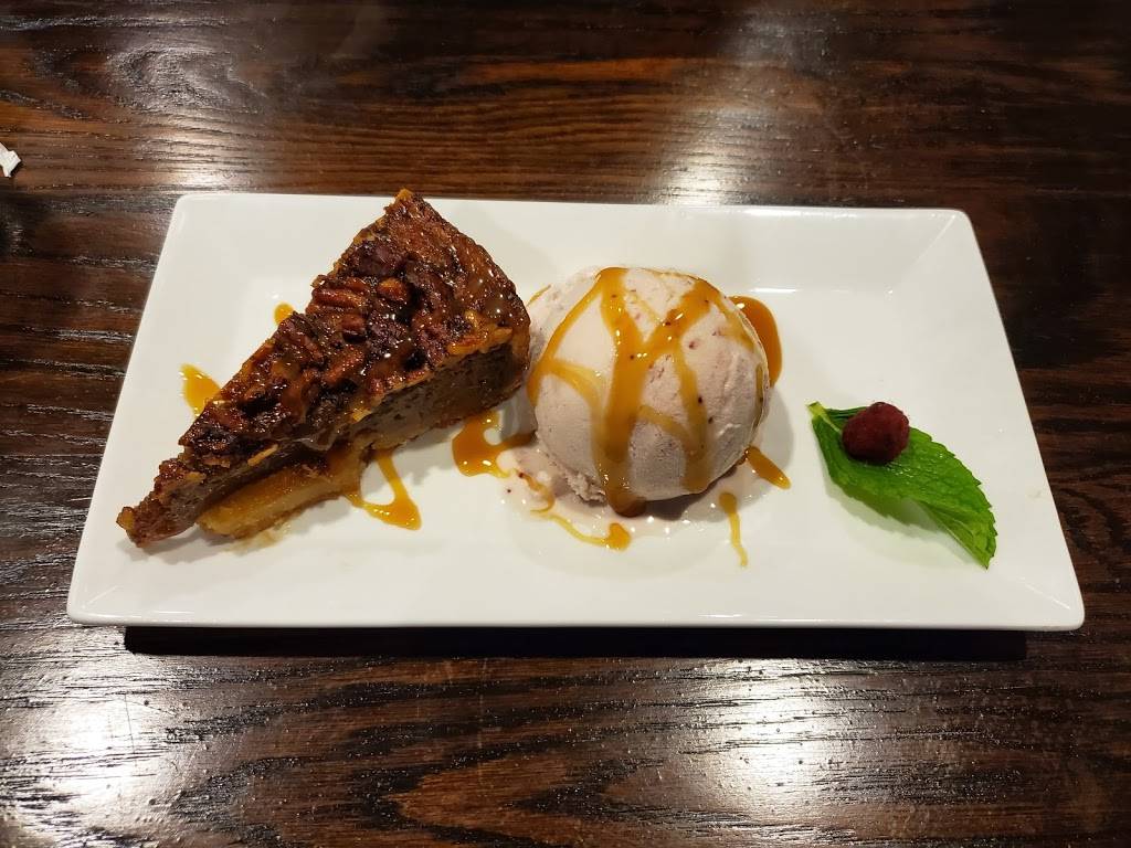 Candor Grille | restaurant | 13418 Boyette Rd, Riverview, FL 33569, USA | 8135480410 OR +1 813-548-0410