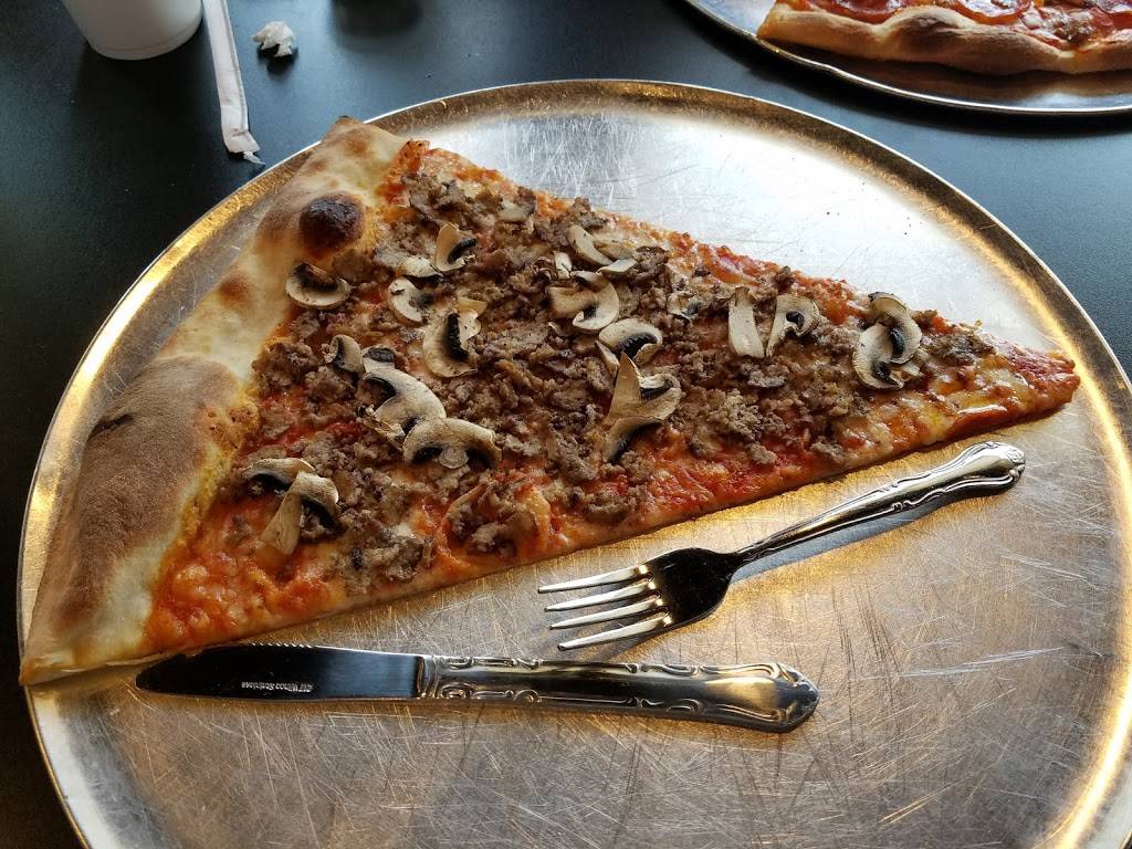 Big Pie In The Sky Pizzeria | restaurant | 1010 Mansell Rd Suite 180, Roswell, GA 30076, USA | 7709935577 OR +1 770-993-5577