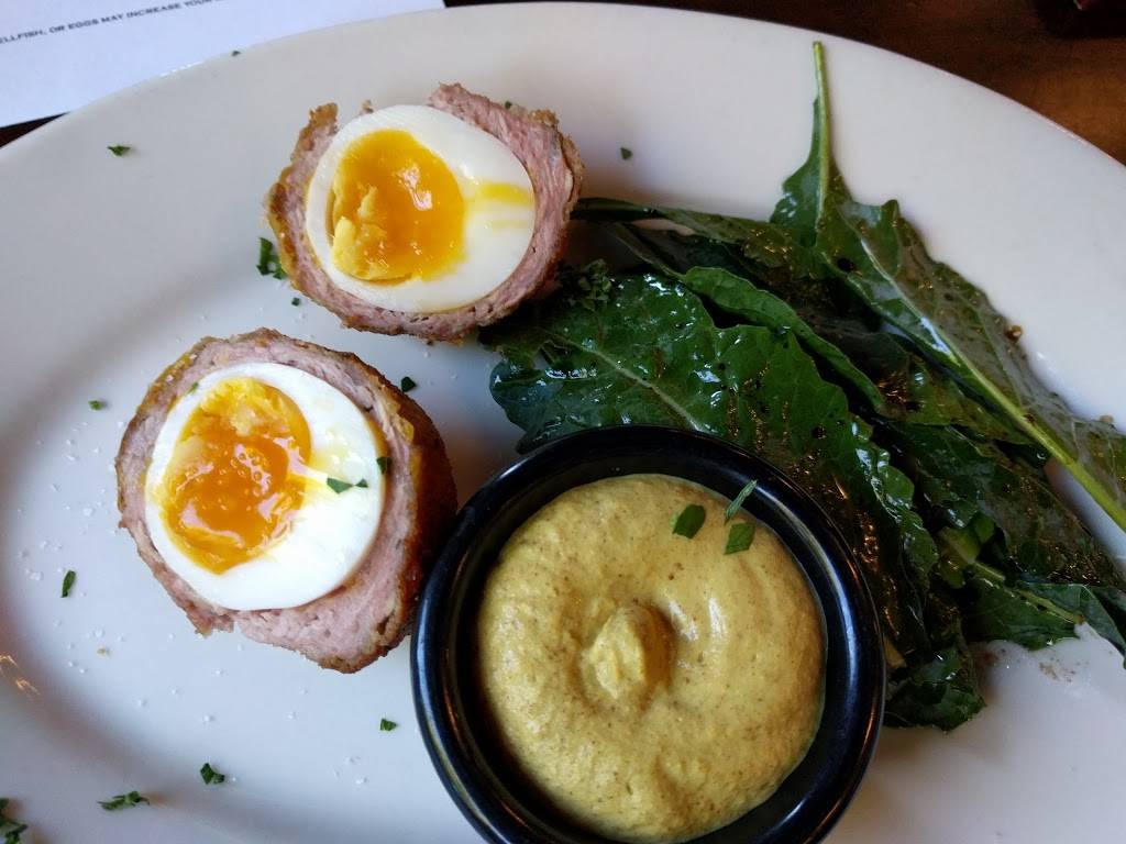 The Growler | restaurant | 515 San Ramon Valley Blvd, Danville, CA 94526, USA | 9259842706 OR +1 925-984-2706