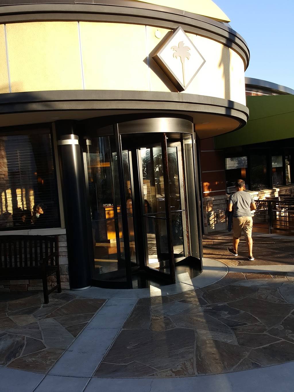 California Pizza Kitchen | restaurant | Town Center, 2015 Birch Rd Ste. 725, Chula Vista, CA 91915, USA | 6195914630 OR +1 619-591-4630