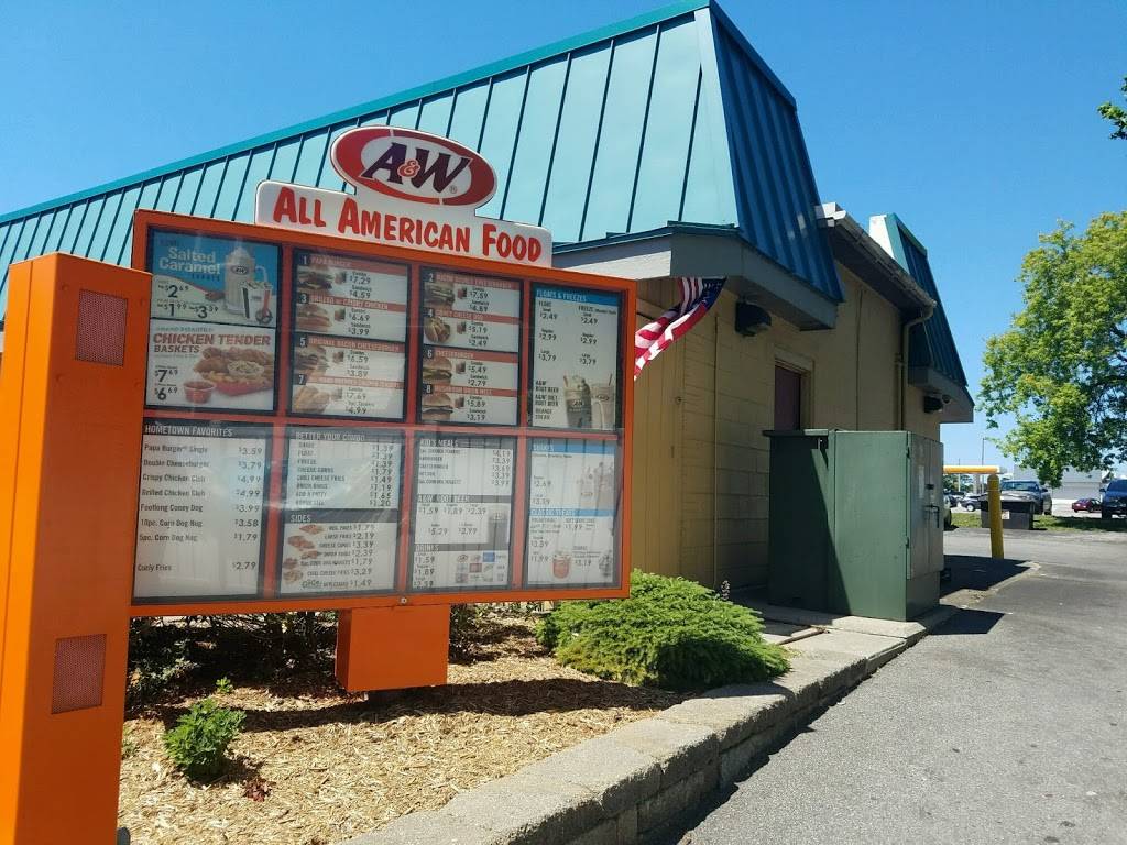 A&W Restaurant | restaurant | 133 Cypress St, Manistee, MI 49660, USA | 2317237010 OR +1 231-723-7010