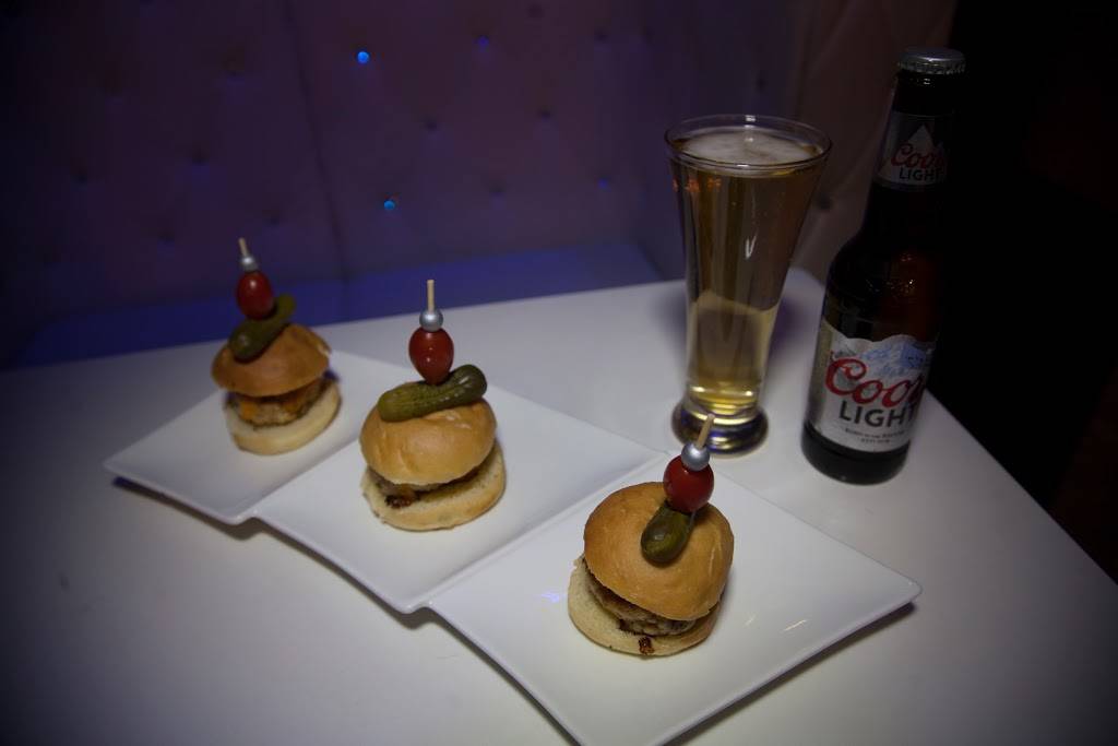 Mir Tapas Lounge | restaurant | 102 Essex St, Lawrence, MA 01840, USA | 9788801943 OR +1 978-880-1943