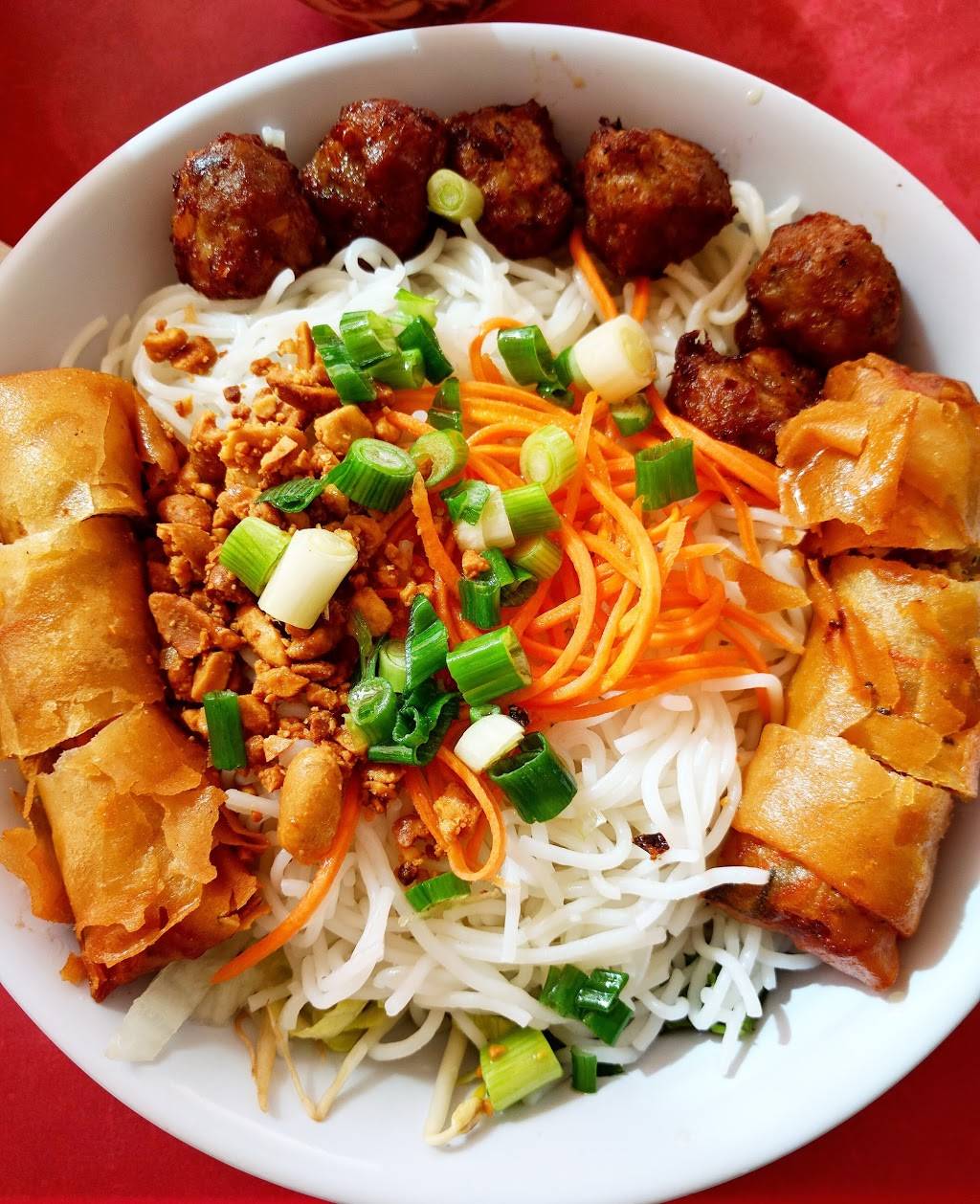 Viet Huong Restaurant | restaurant | 7919 E 21st St, Tulsa, OK 74129, USA | 9186641682 OR +1 918-664-1682