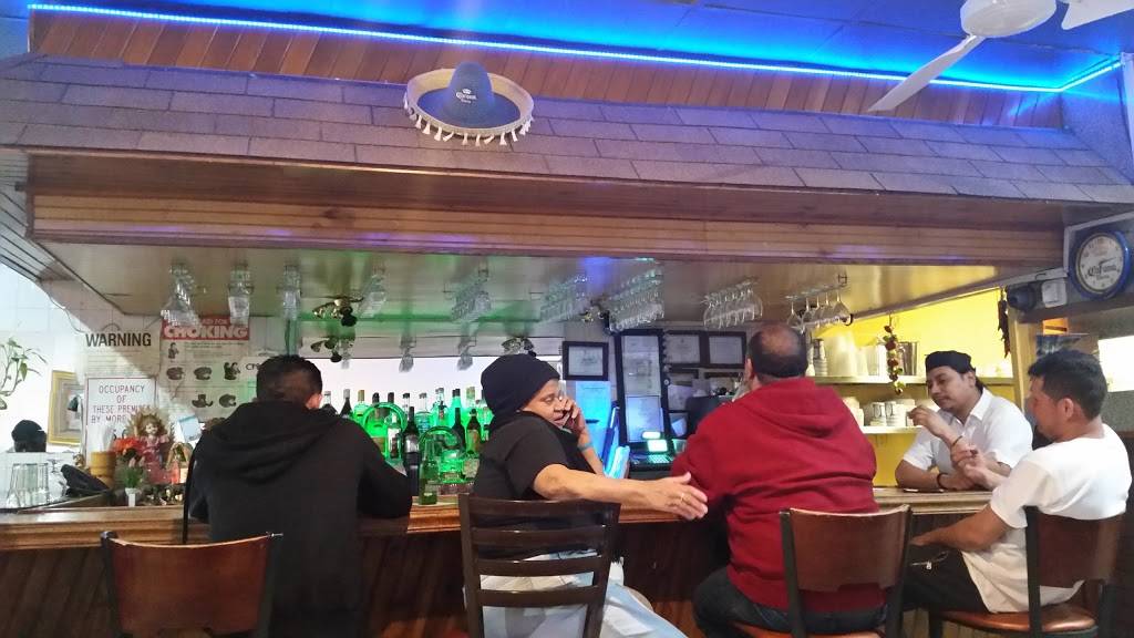 Villa Mar Bar & Restaurant | restaurant | 481 Hempstead Turnpike, Elmont, NY 11003, USA | 5163267643 OR +1 516-326-7643