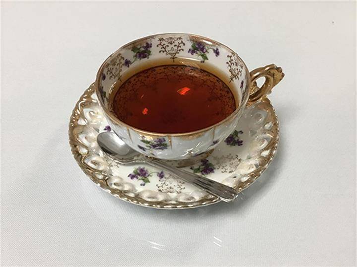 Whistling Kettle Tea Shoppe | bakery | 711 W Jefferson Ave, Effingham, IL 62401, USA | 2178214811 OR +1 217-821-4811