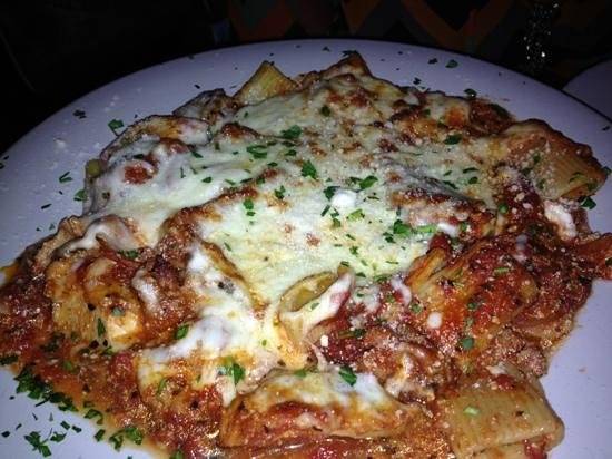 Paulies Italian Grill | restaurant | 230 E S 1st St, Johnstown, CO 80534, USA | 9705872330 OR +1 970-587-2330