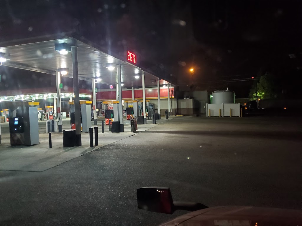 Kangaroo Express | meal takeaway | 905 Chantilly St, Laurel, MS 39440, USA | 6016495854 OR +1 601-649-5854