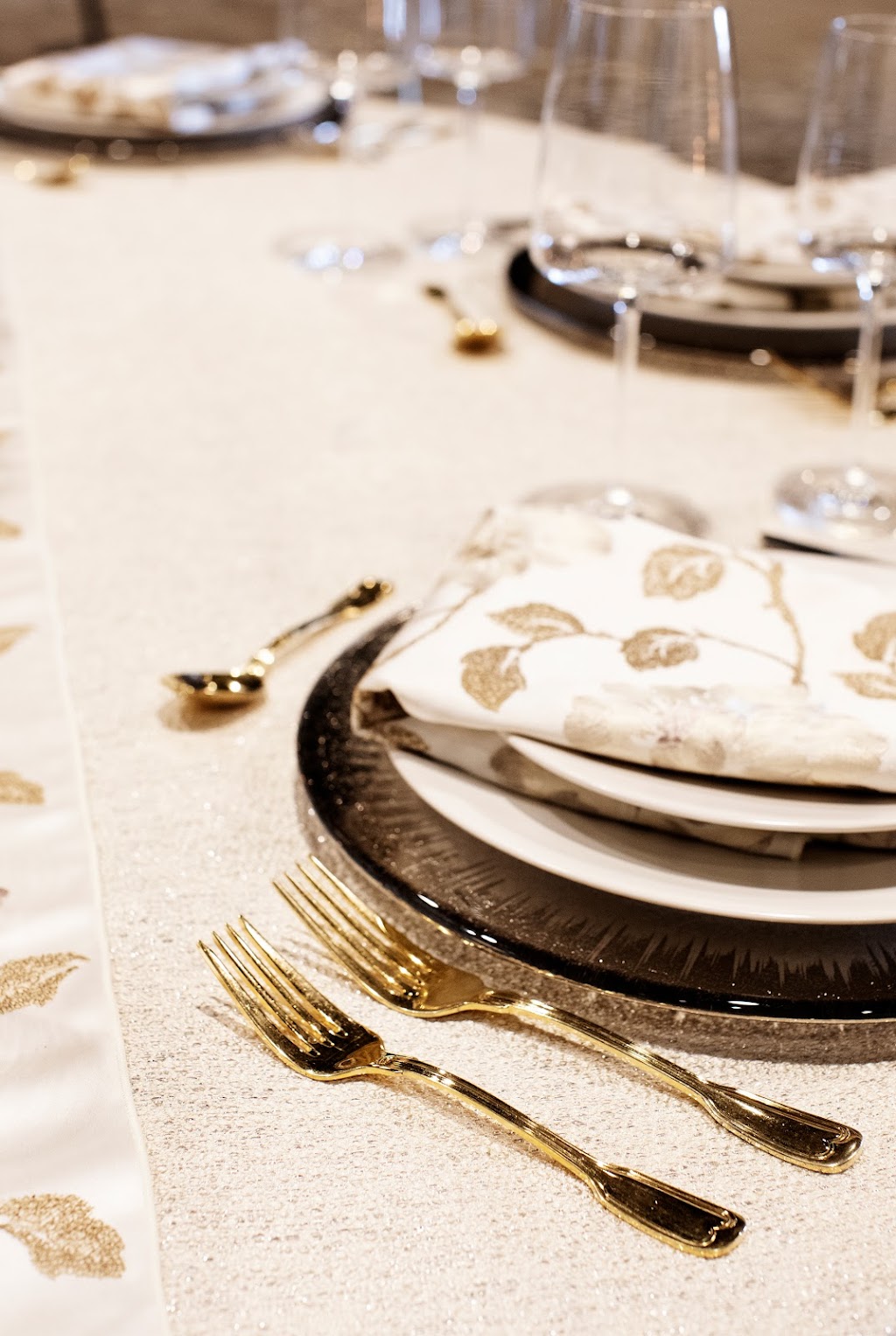 Tattersall Event Center & Amphitheater | restaurant | 1777 Paulson Rd Suite 1-2, River Falls, WI 54022, USA | 5342488300 OR +1 534-248-8300