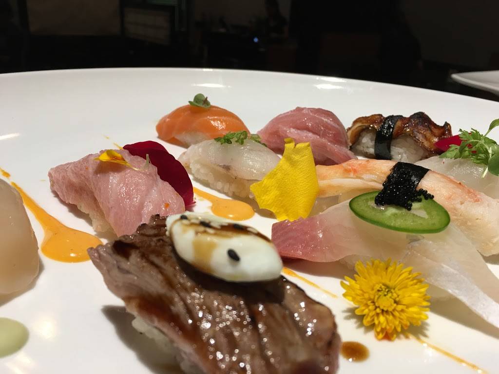 Mikado Sushi | restaurant | 6417 Raleigh St, Orlando, FL 32835, USA | 4078221080 OR +1 407-822-1080