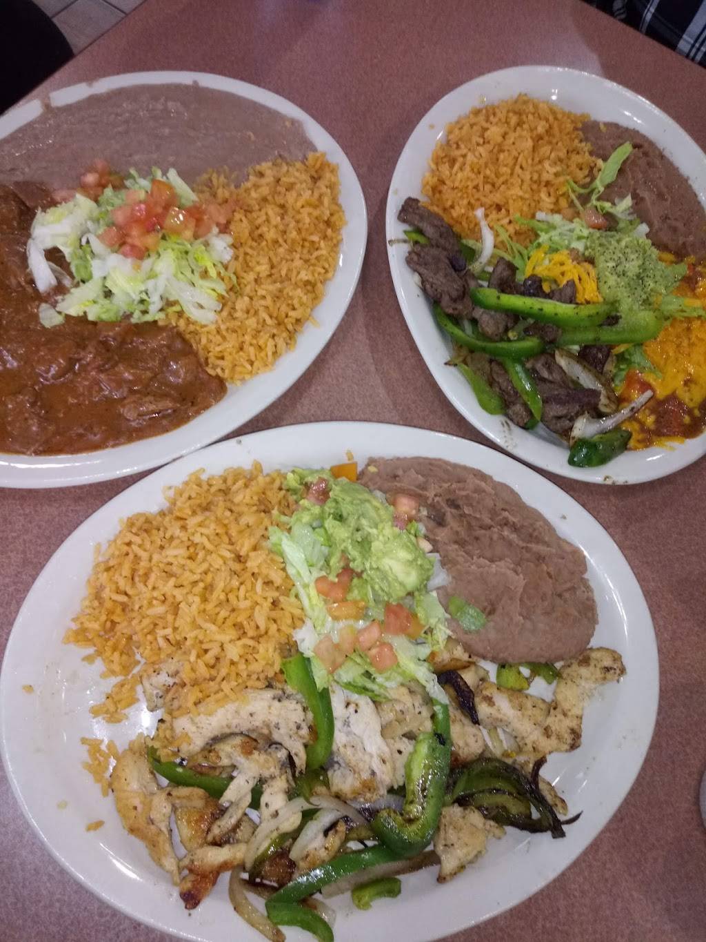La Coronela Mexican Restaurant | restaurant | 201 N New Braunfels Ave, San Antonio, TX 78202, USA | 2105980537 OR +1 210-598-0537