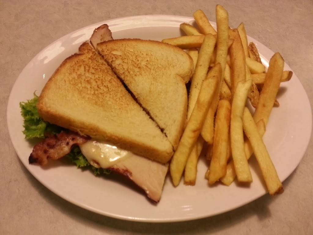 Smo-King Pit | restaurant | 2200 W War Memorial Dr, Peoria, IL 61613, USA | 3096883606 OR +1 309-688-3606