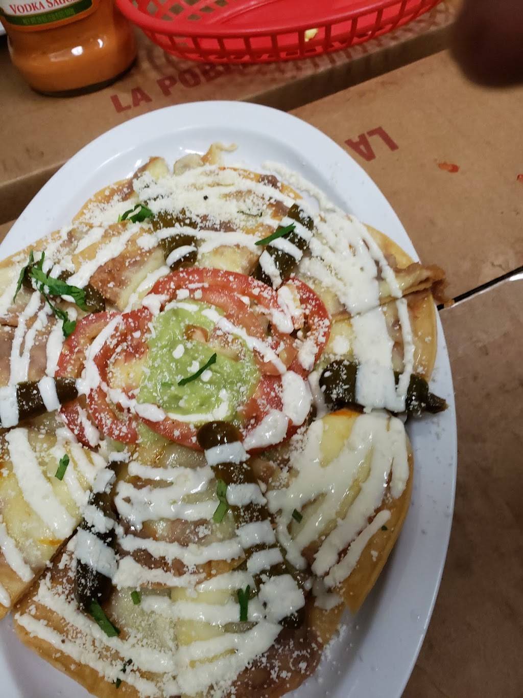 La Bienvenida | restaurant | 64-03 Roosevelt Ave, Woodside, NY 11377, USA | 3476124388 OR +1 347-612-4388