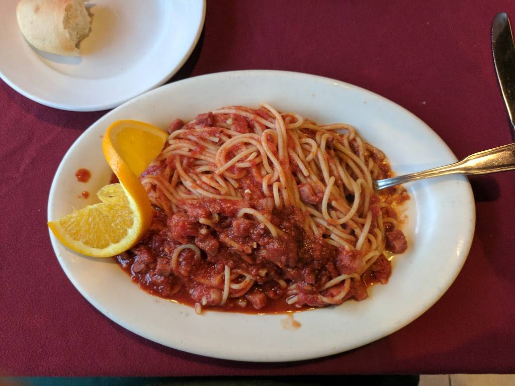 Pasqualinos Italian Restaurant | restaurant | 25 Everett St, Bryson City, NC 28713, USA | 8284889555 OR +1 828-488-9555