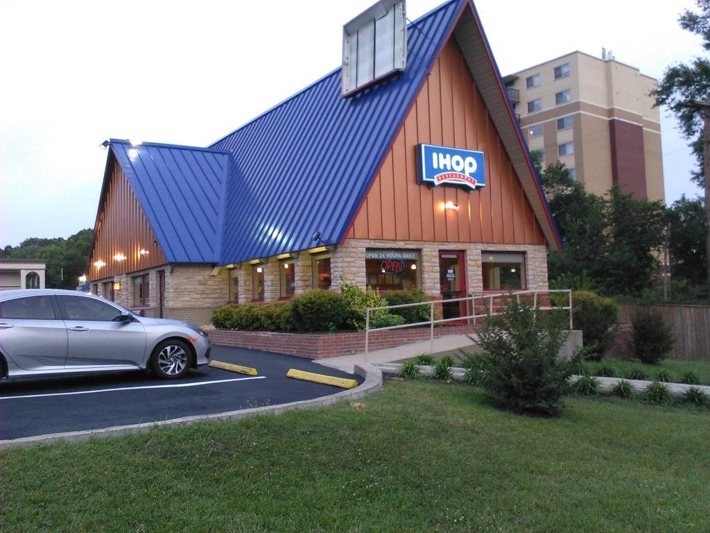 IHOP | restaurant | 7405 New Hampshire Ave, Takoma Park, MD 20912, USA | 3014348204 OR +1 301-434-8204