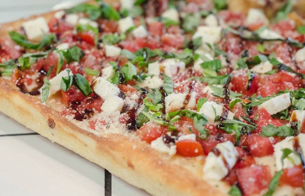 Pioneers Pizza Punta Gorda | meal takeaway | 2113 Tamiami Trail, Punta Gorda, FL 33950, USA | 9419169947 OR +1 941-916-9947