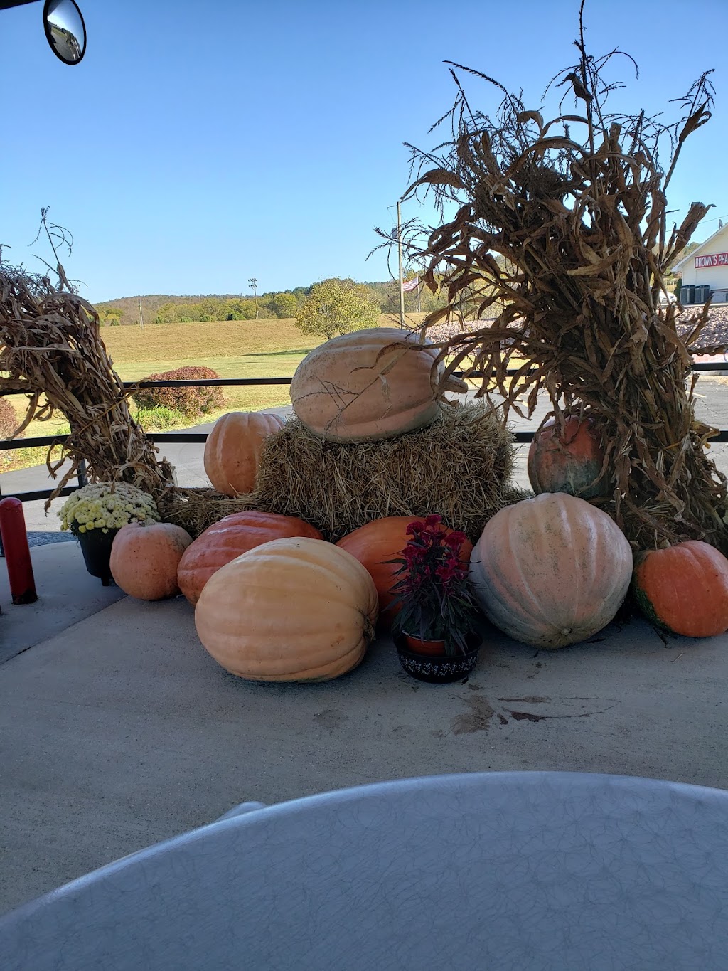 Spooners | restaurant | 500 N 2nd St, Ellington, MO 63638, USA | 5736637088 OR +1 573-663-7088