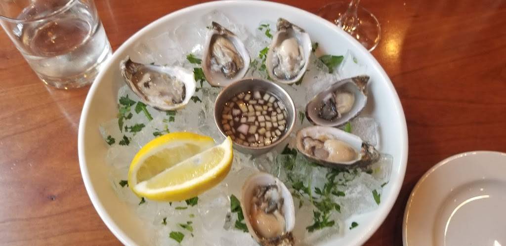 Dundee Bistro | restaurant | 100 SW 7th St A, Dundee, OR 97115, USA | 5035541650 OR +1 503-554-1650