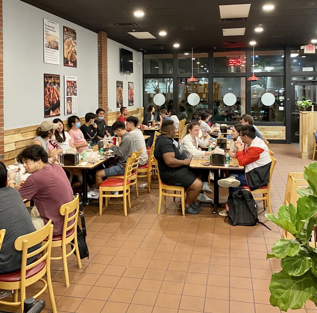 CM Chicken Columbus | meal takeaway | 1132 W Henderson Rd, Columbus, OH 43220, USA | 6149146144 OR +1 614-914-6144