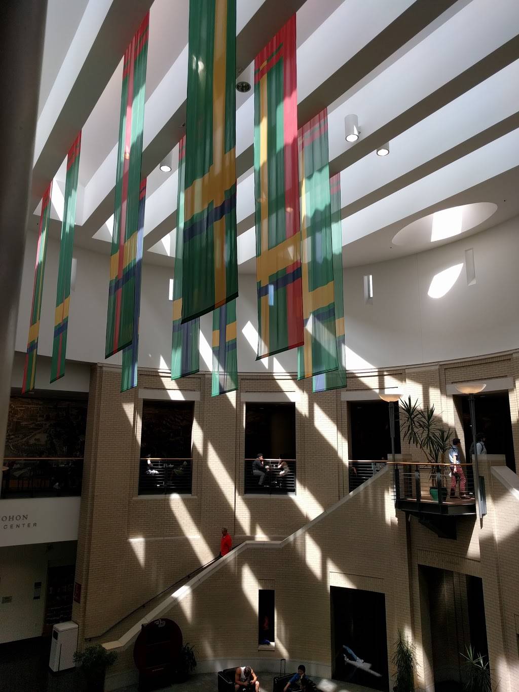 El Gallo de Oro | restaurant | 5000 Forbes Ave, Pittsburgh, PA 15213, USA | 4122681801 OR +1 412-268-1801