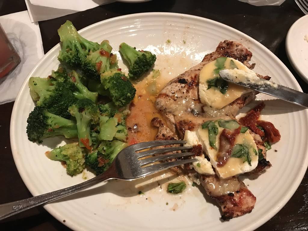 Carrabbas Italian Grill | restaurant | 2030 Sugarloaf Cir, Duluth, GA 30097, USA | 7704974959 OR +1 770-497-4959