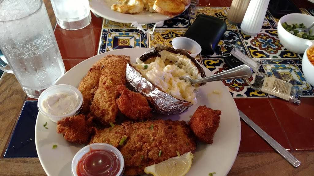 Blue Ocean Seafood | restaurant | 2921 Avenue F, Bay City, TX 77414, USA | 9792456559 OR +1 979-245-6559