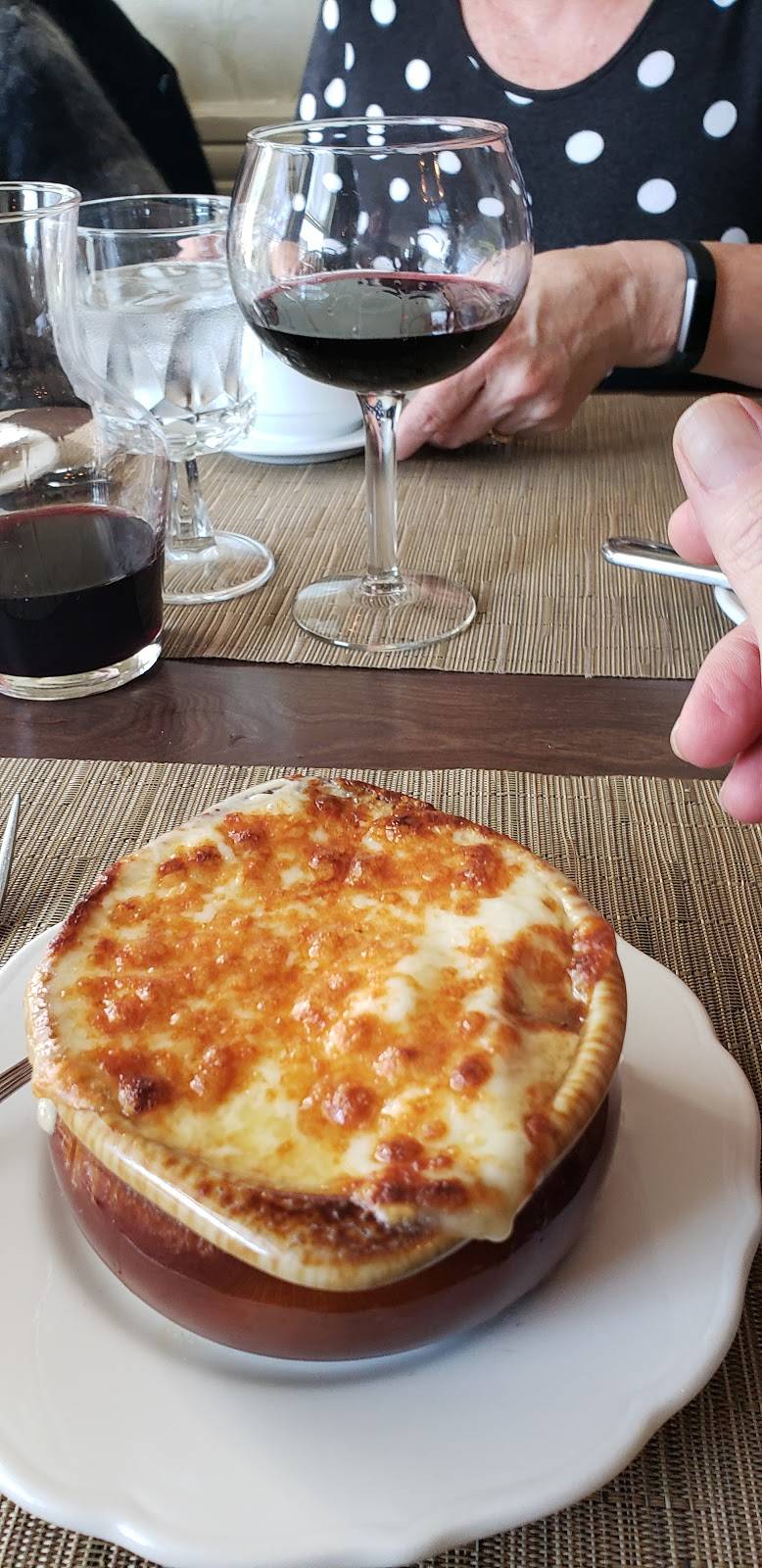 The Hopkins Inn & Restaurant | restaurant | 22 Hopkins Rd, Warren, CT 06777, USA | 8608687295 OR +1 860-868-7295