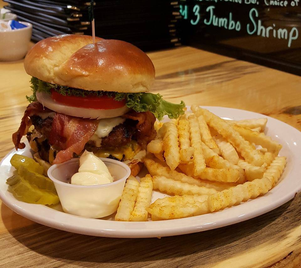 Lumber Jacks Saloon and Pizzeria | restaurant | 88 Main St W, Milltown, WI 54858, USA | 7158255555 OR +1 715-825-5555