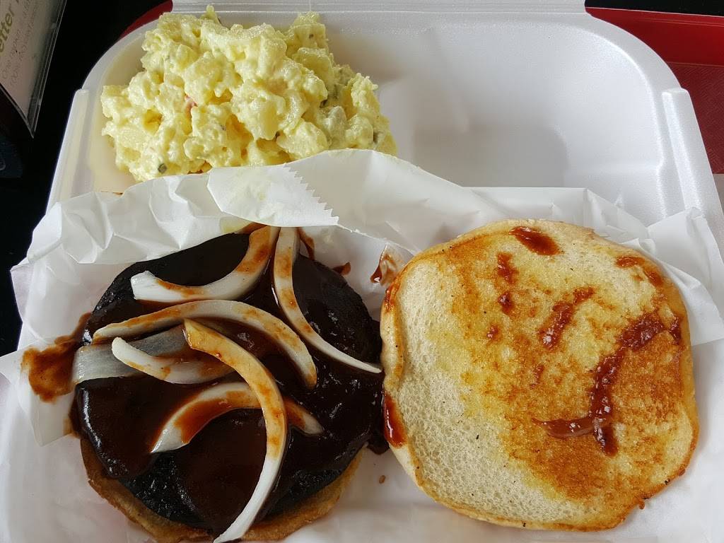 Runway Grille & Deli | restaurant | 3183 Winchester Rd, Memphis, TN 38118, USA | 9014408496 OR +1 901-440-8496