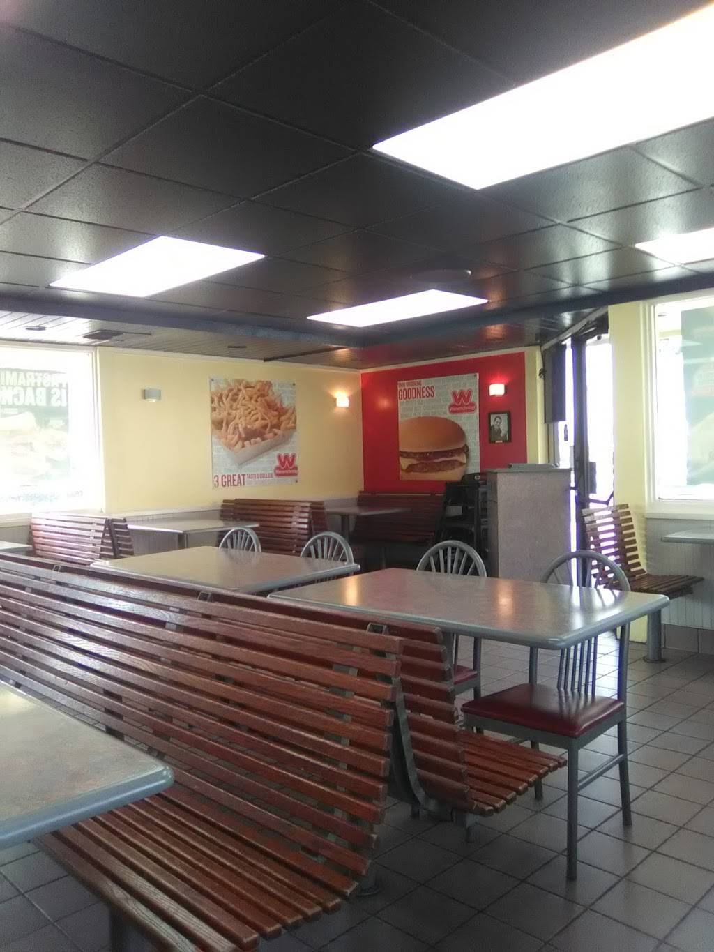 Wienerschnitzel | restaurant | 11901 Central Ave, Chino, CA 91710, USA | 9096289098 OR +1 909-628-9098