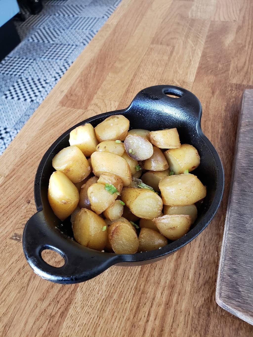 Steakology | restaurant | 6320 Topanga Canyon Blvd Suite 1625, Woodland Hills, CA 91367, USA | 8186309899 OR +1 818-630-9899