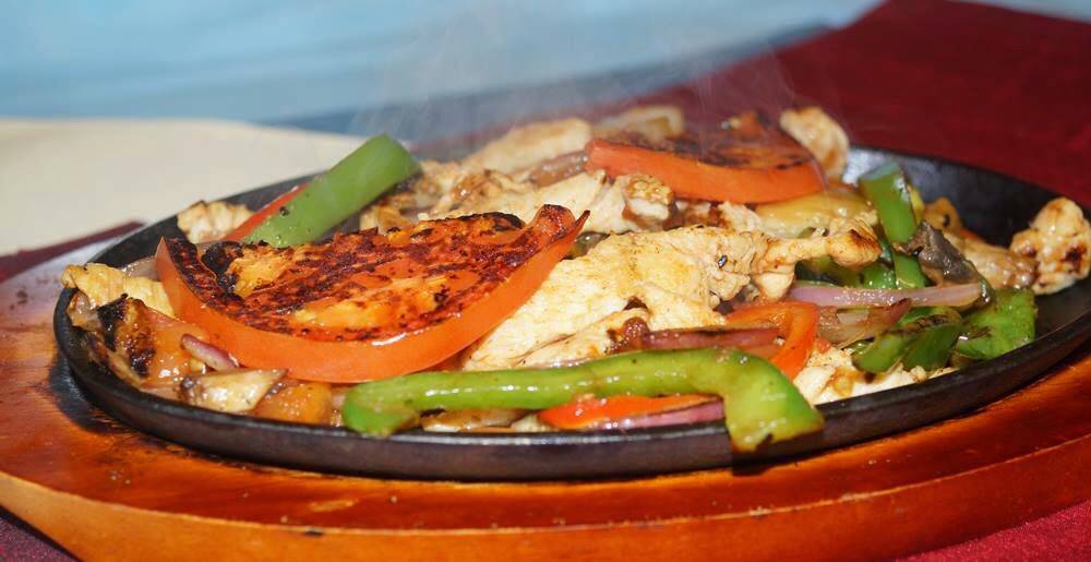 Los Cazadores | restaurant | 637 Ohio Pike, Cincinnati, OH 45245, USA | 5138436195 OR +1 513-843-6195