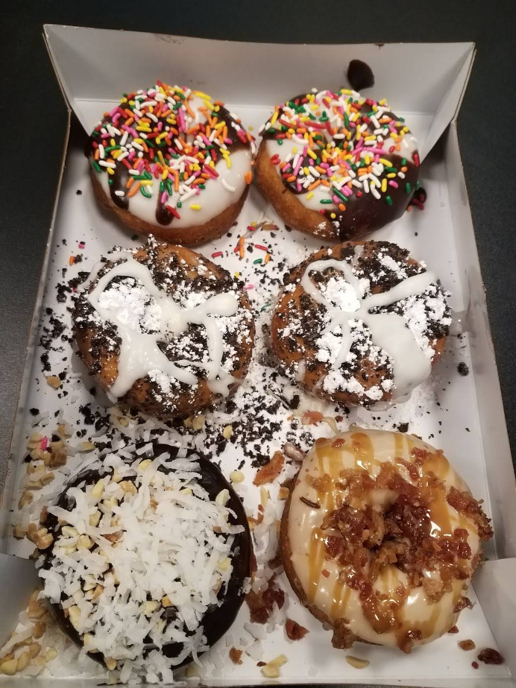 Duck Donuts - Coconut Point | bakery | 23050 Via Villagio #115, Estero, FL 33928, USA | 2394953825 OR +1 239-495-3825